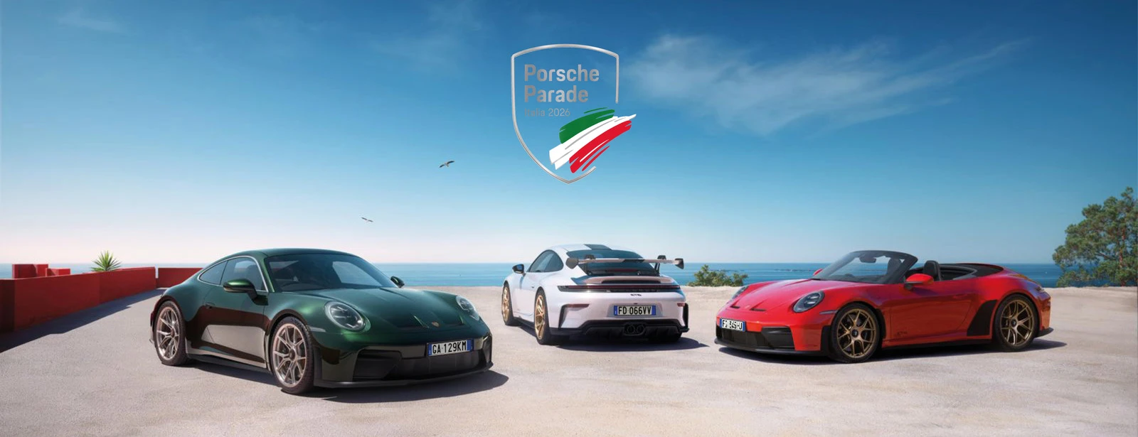 Парад автомобилей Porsche в историческом центре Сан-Марино