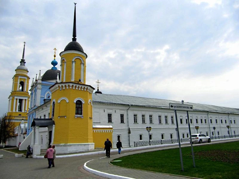 Коломна. Кремль. Ново-Голутвин монастырь