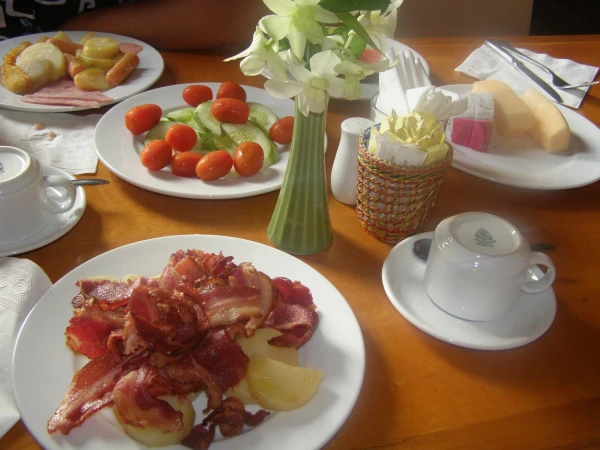 Bong Sen Hotel Saigon