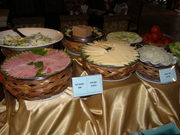 Bon Bien. завтрак