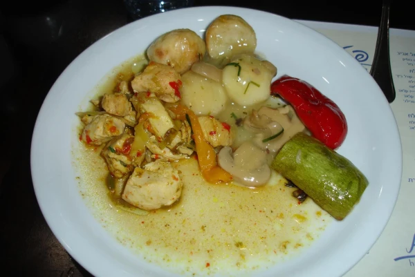 картошечка да с курочкой карри