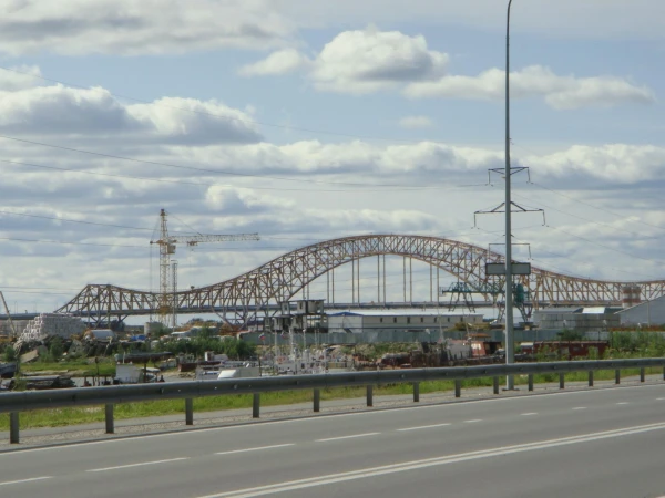 Мост "Красный дракон"