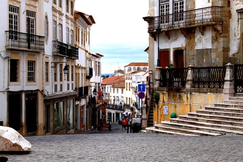 Эвора
