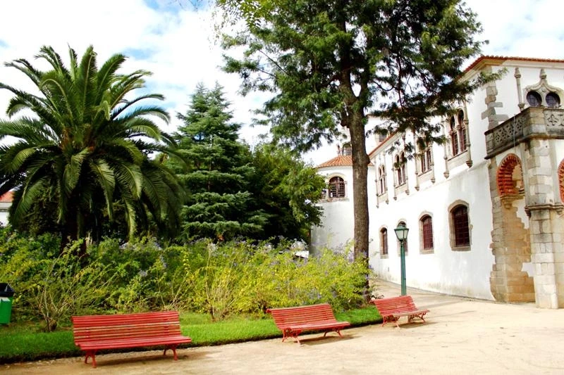 Эвора, городской сад Jardim Público 