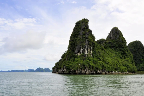 Бухта Халонг
