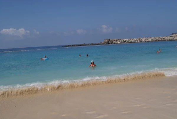 Playa de los Amadores