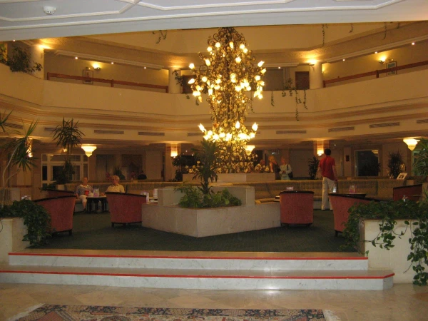 холл в корпусе 3*