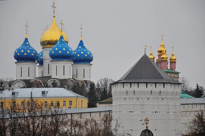 Свято-Троицкая Сергиева Лавра