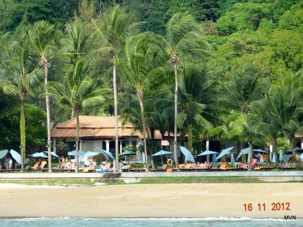 Bay Front resort 