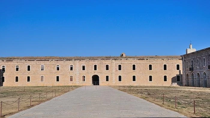 Фигерас. Castell de Sant Ferran