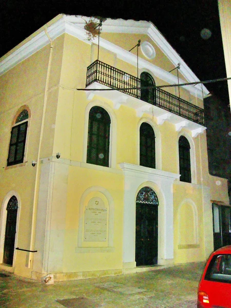Старый город, район Евраки, Синагога 