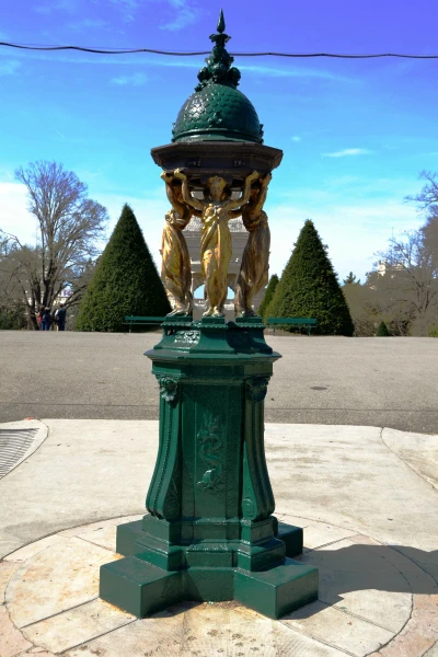 В парке Longchamp