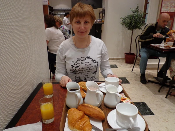 Скромный парижский завтрак