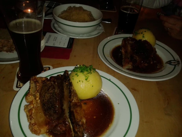 лопатка свинины и копченое пиво