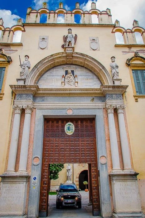 Кафедральный собор (Duomo di Verona)