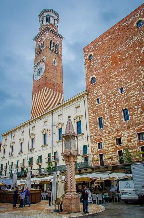 Башня Ламберти (Torre dei Lamberti)