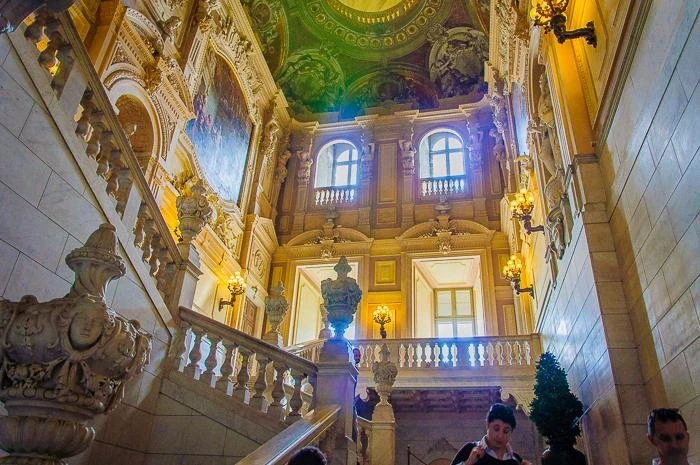 Королевский дворец (Palazzo Reale)