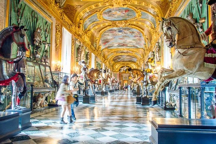 Королевский дворец (Palazzo Reale)