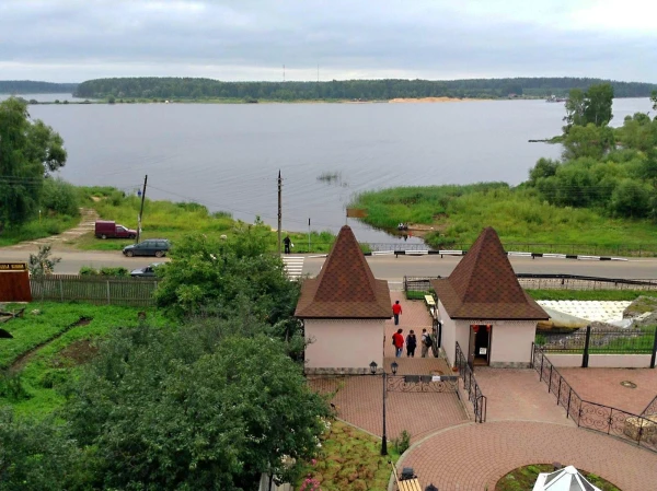 Вид с балкона мышиного дворца