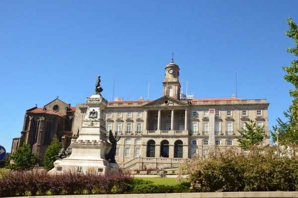 Биржевой дворец (Palácio da Bolsa)