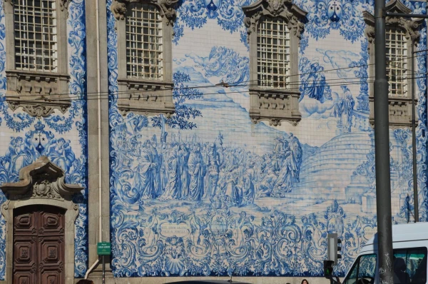 фасад Igreja do Carmo 
