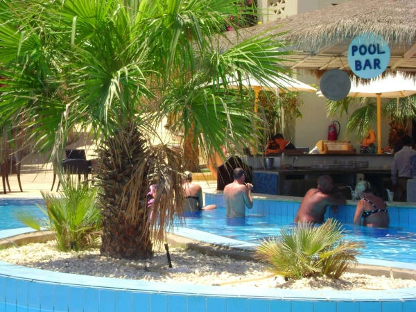 Pool-bar