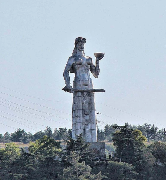 Памятник Мать Грузия