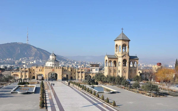 Цминда Самеба, Каф. Собор Св. Троицы