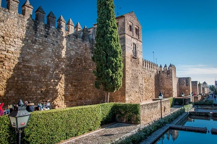 Крепостные стены (Murallas de la ciudad)