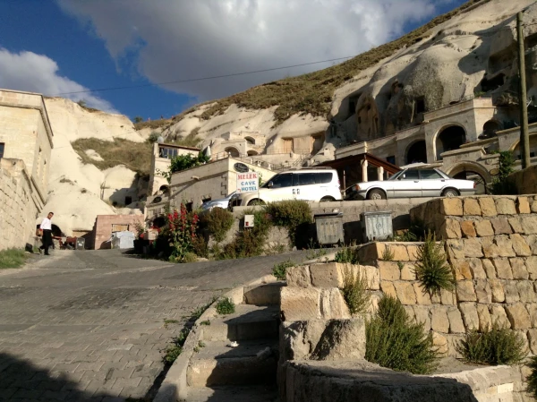 Отлеь Melek Cave Hotel