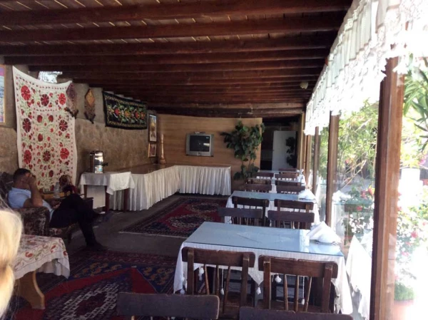 Сераис отеля Local Cave House