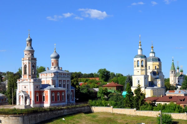 Соборная гора. Вид на Церковь Успения Пресвятой Богородицы и Церковь Илии Пророка