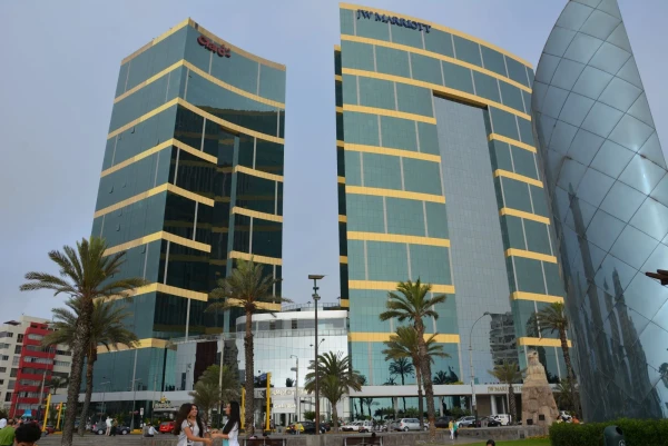 Наш отель JW MARRIOTT 5* 