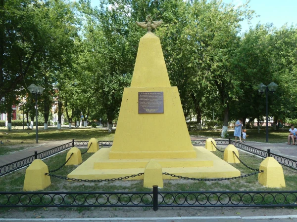 Обелиск в честь победы в войне 1812 г.
