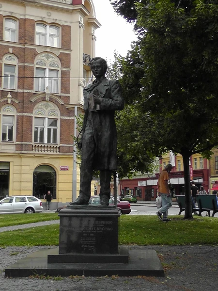 Памятник Шевченко в Праге