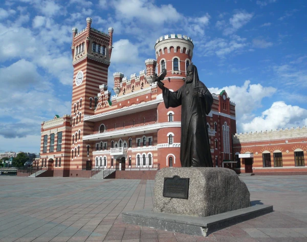 Патриаршая площадь
