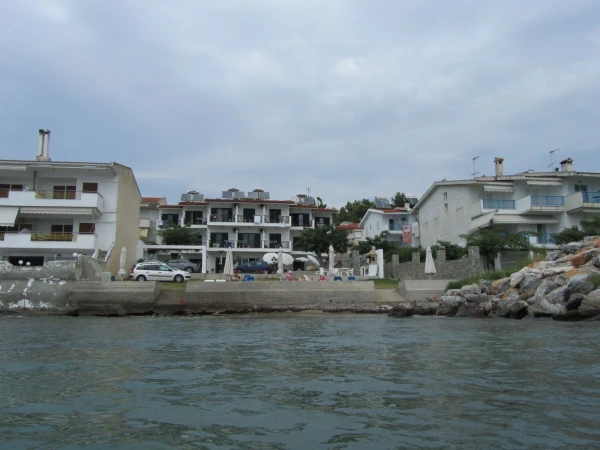 Вид на апартаменты с моря.