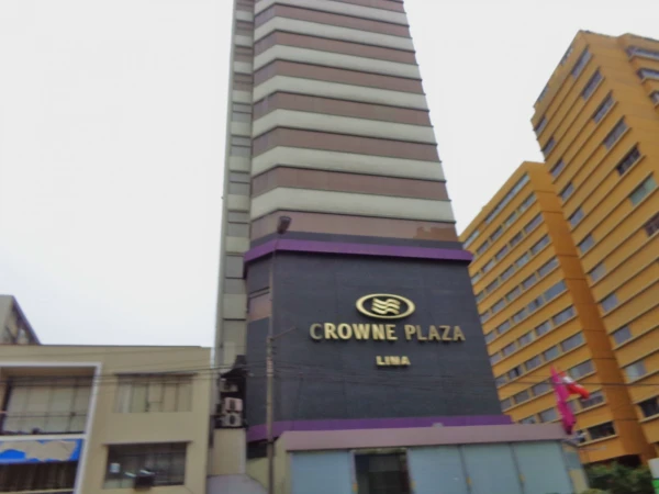 наш второй отель в Лиме CRAWNE PLAZA 5*
