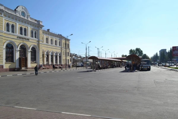 Привокзальная площадь