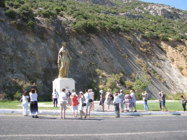 Дева Мария