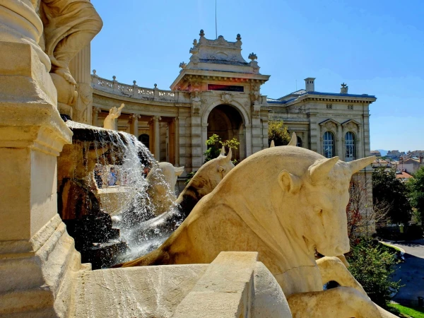В парке  Лоншам (Le Parc Longchamp) 