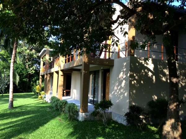 Отель Buckingham Place 5* в Нетолпитии