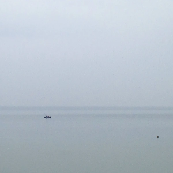 Рыбаки и море