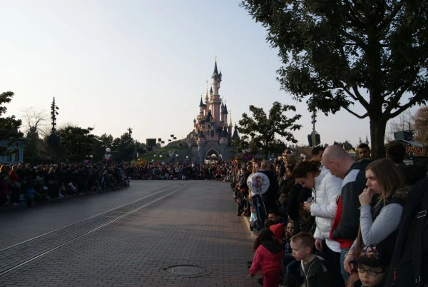 Disneyland® Park: к параду готовы!