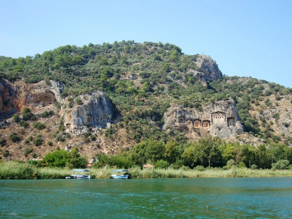 Ликийские гробницы
