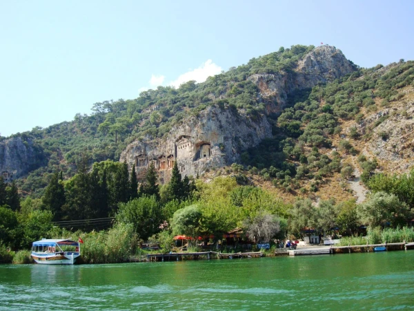 Ликийские гробницы