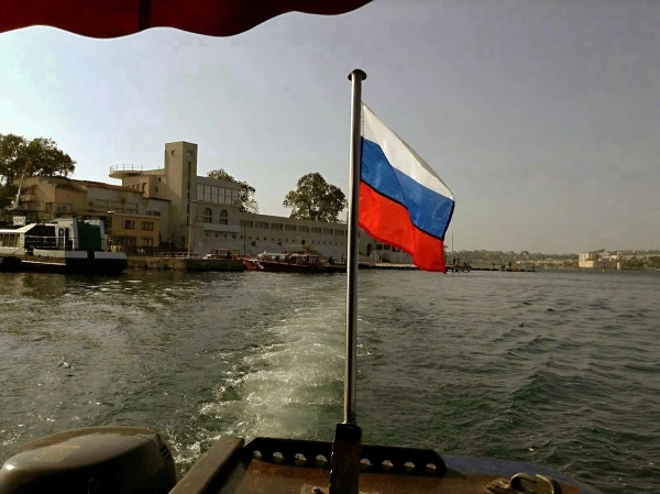 Морская прогулка по Севастопольской бухте