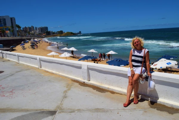 Вид на пляж Praia do Farol