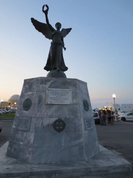 Афина Паллада