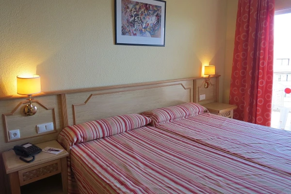 отель Marcоnfort Beach Club, номер